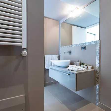 La Casa Dei Miei - Con Terrazzo In Centro Appartement