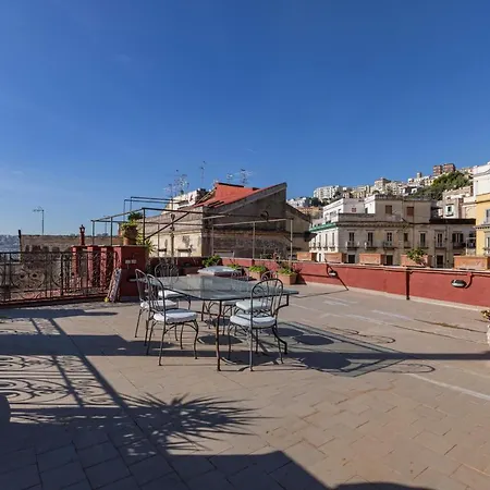 La Casa Dei Miei - Con Terrazzo In Centro * 那不勒斯